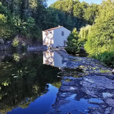 Bed and Breakfast Maison D'hotes Les Sableaux *